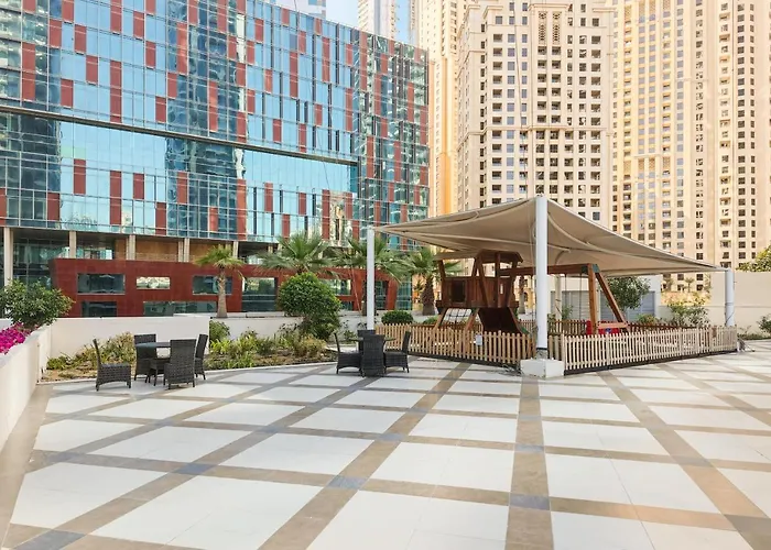 1 Bedroom With Beautiful View In Dubai Marina