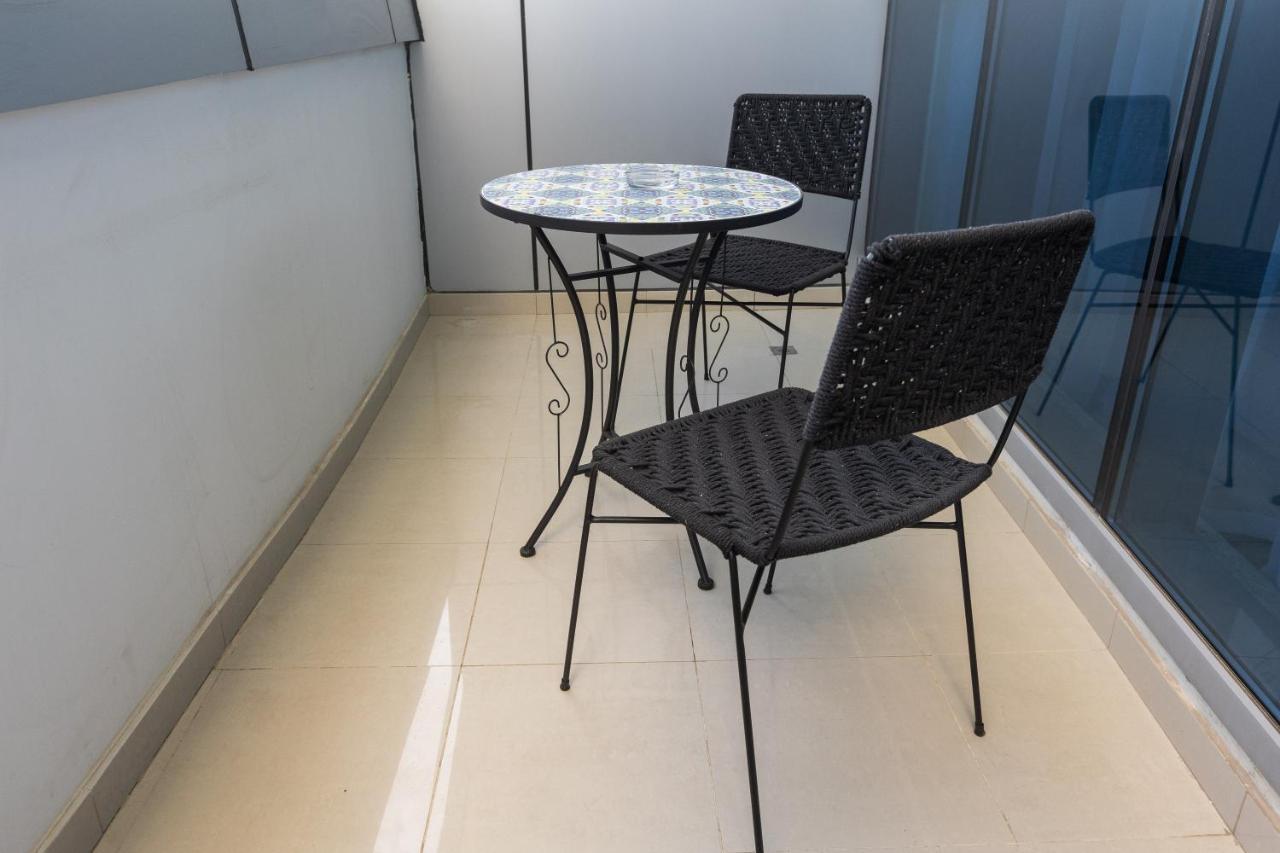 1 Bedroom With Beautiful View In Marina * Dubai
