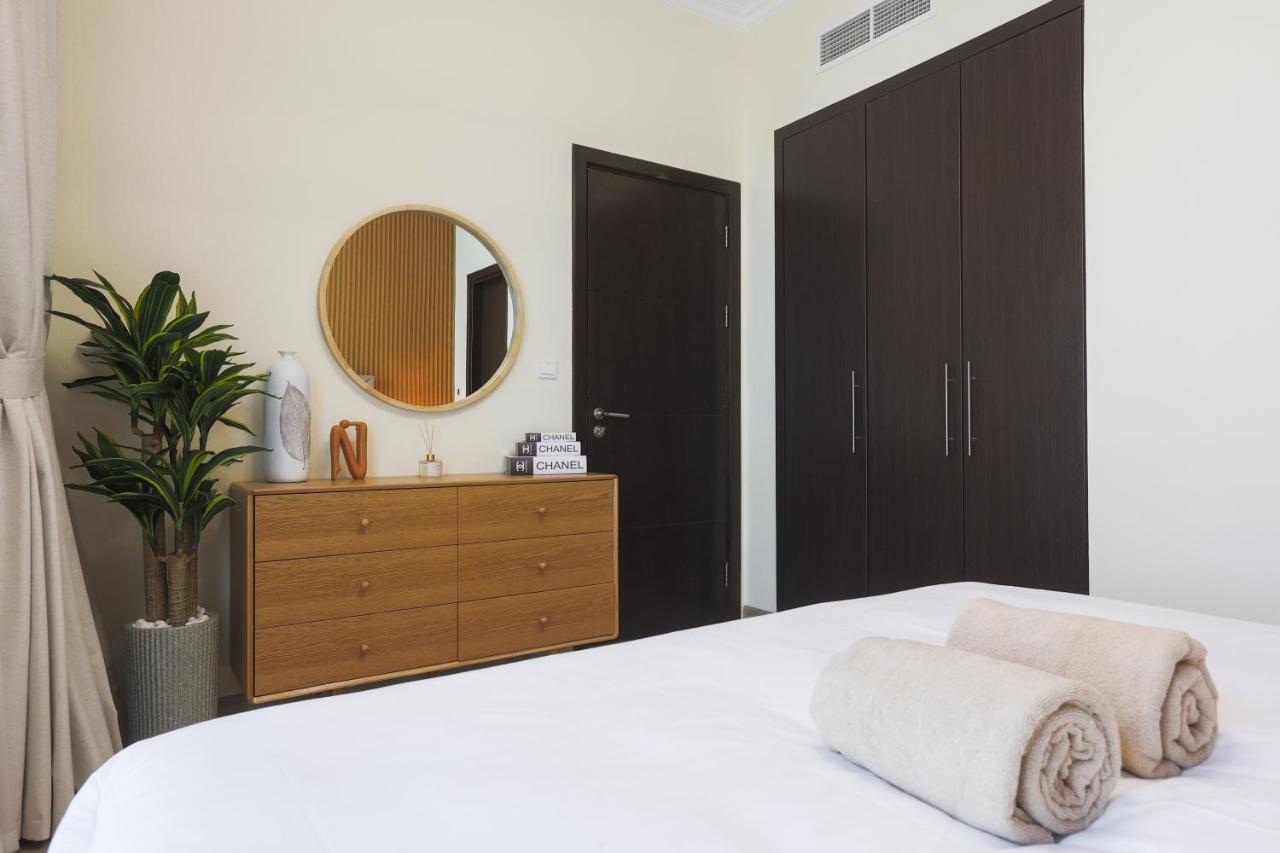 1 Bedroom With Beautiful View In Marina * Dubai