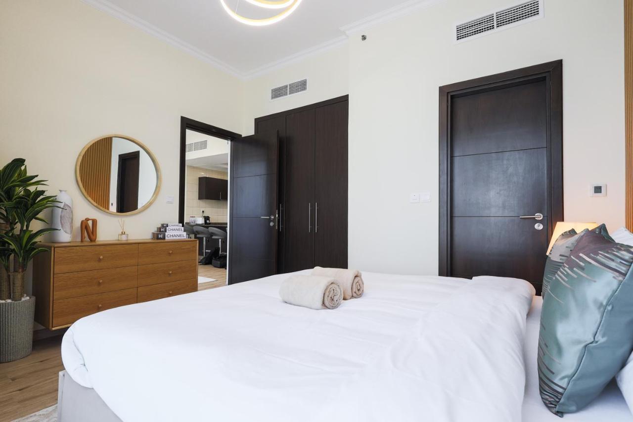 1 Bedroom With Beautiful View In Marina Apartment Dubai